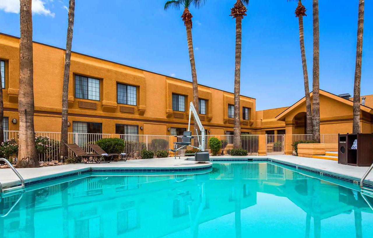 Best Western Green Valley Inn Exterior photo